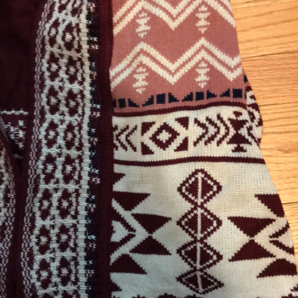 Cardigan - Picture 3 of 4